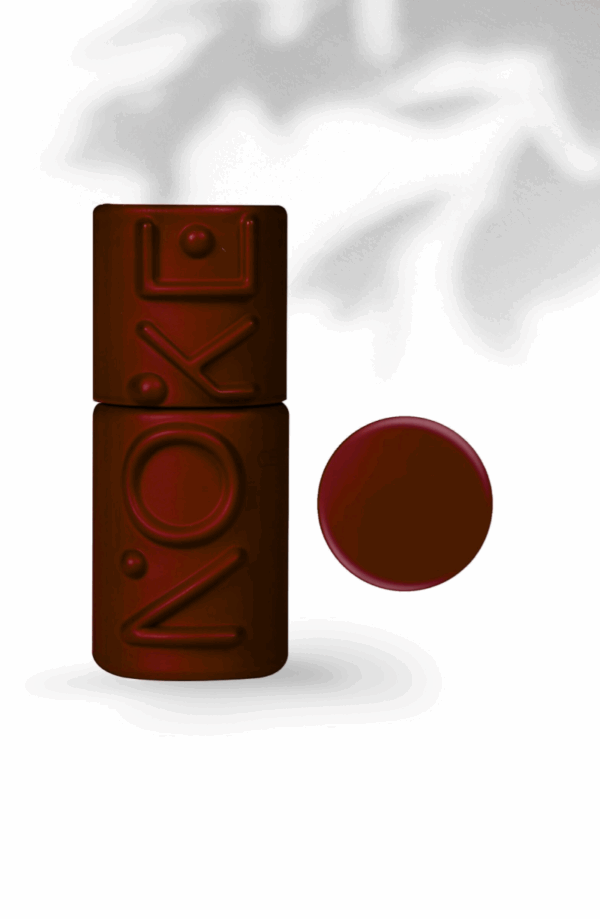 esmalte de uñas marca noke, tono dark cherry